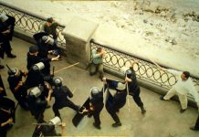 What actions can you take against a public servant who insults or hit you? public servant