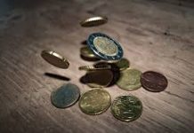 How is a PIPE transaction different from an ordinary private equity transaction? pipe