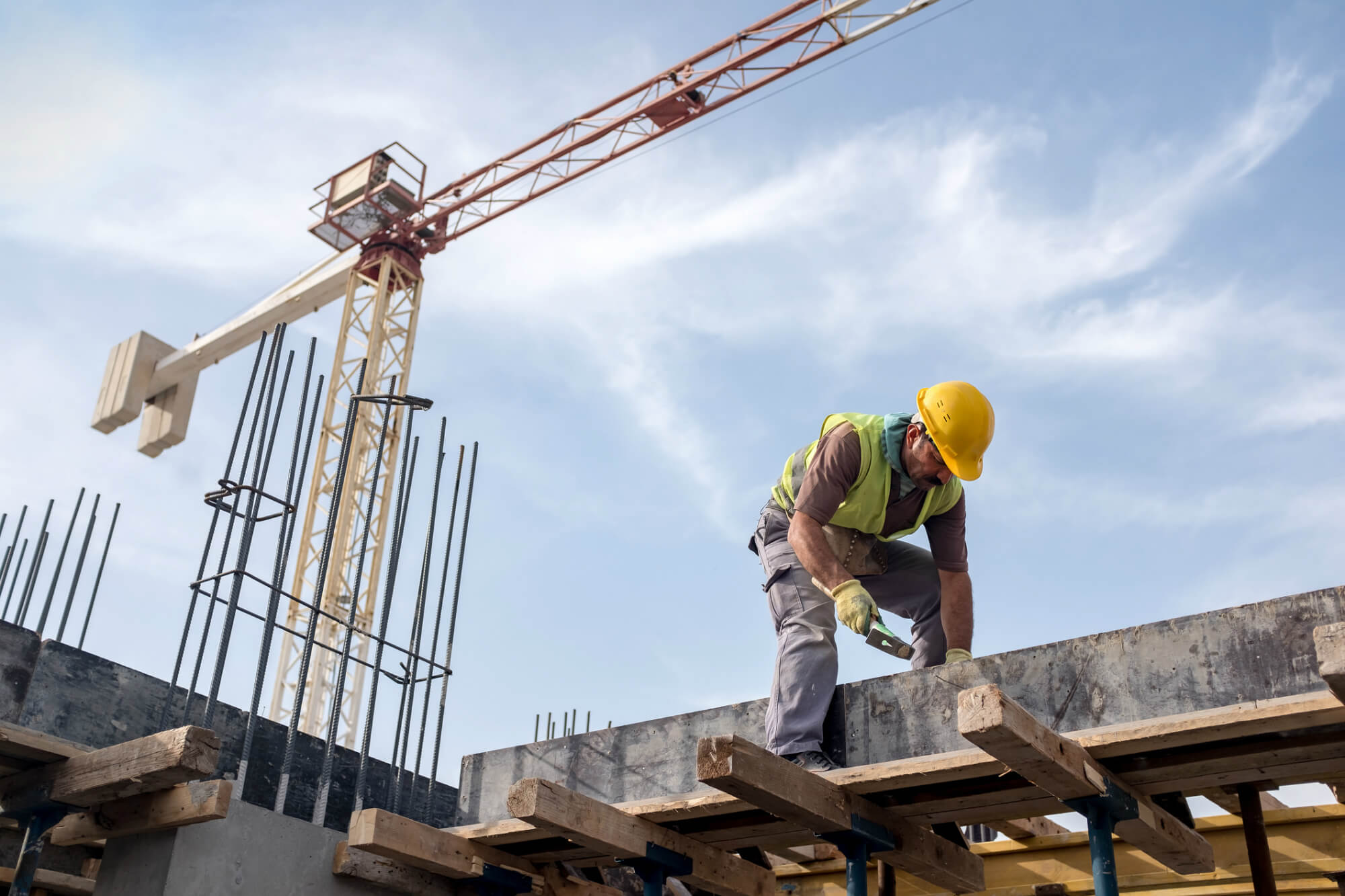 Construction Workers Problems And Associated Labour Laws Compliance In Construction Industries In India