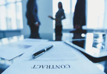 Negotiating the Material Adverse Effect Clause for Lender and Borrower