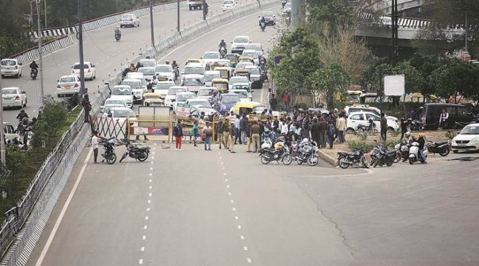 Road blockade